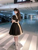 因为拍什么lo裙都被朋友说像大小姐于是真的拍了大小姐