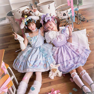 三丽鸥旋转木马