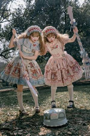 爱丽丝环梦游记