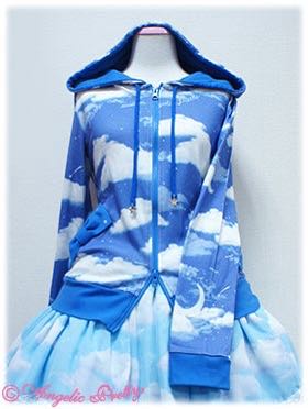 小白云外套（2013初版