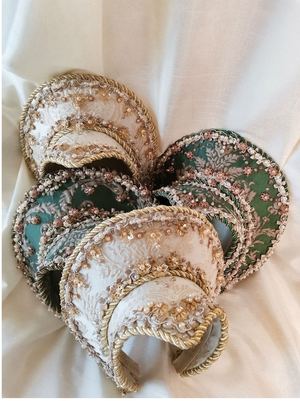 "French Hood" headdress