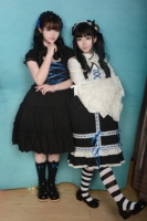 和朋友去老照相馆拍了lo