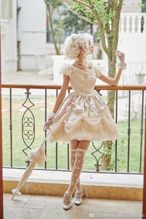 伊丽莎白 小星花&小加冕礼