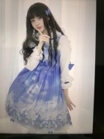 这是谁家的裙子？