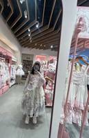 花与珍珠匣线下快闪店