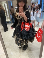 终于和半年未见的朋友见面啦