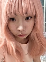 丝缎芭蕾搭配假发丝袜上身