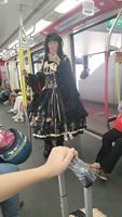 终于逮着机会可以穿lo了