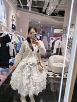 耶，穿圣诞g去参加万妮达演唱会！之前还顺便见了个朋友