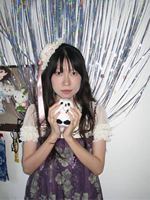 穿着挚爱紫葡萄见了好久不见的朋友