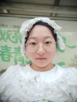 又穿永恒之心去茶会了，不过是蓝色