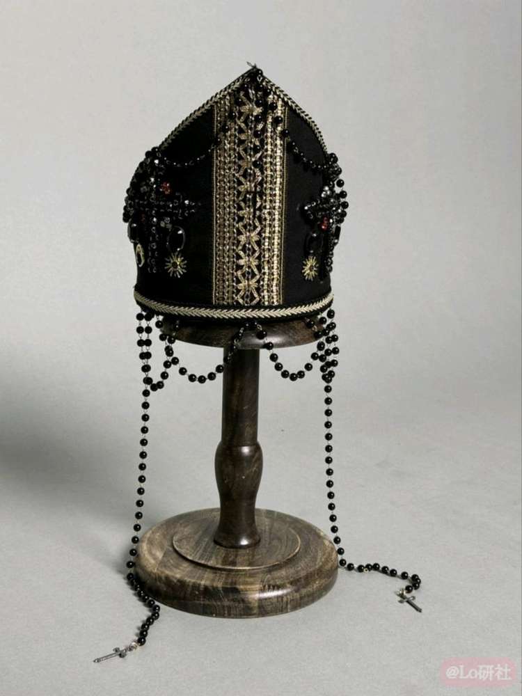 月夜祷告 主教头冠