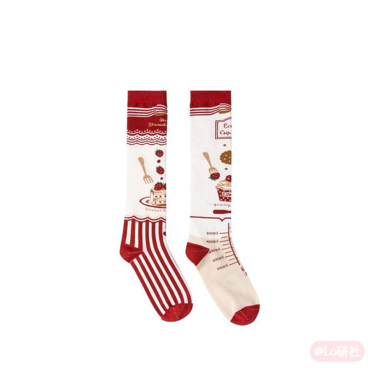 草莓不对称袜子