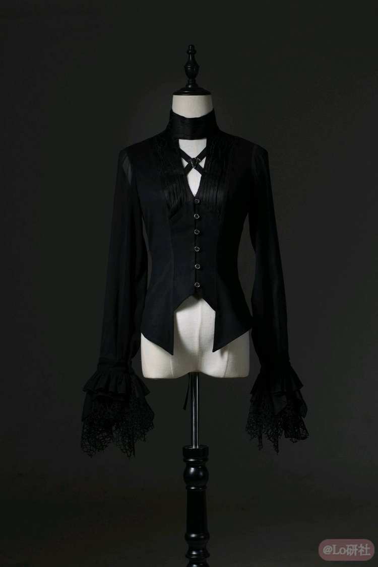 恐怖之家 深v衬衫