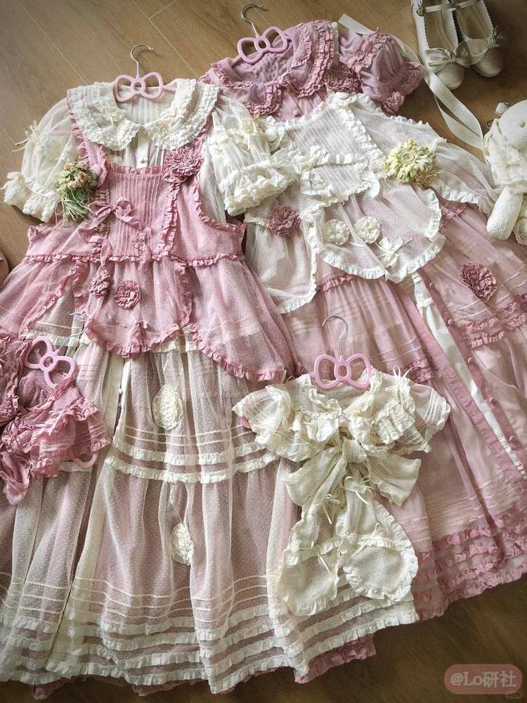 玻璃房子·蒲公英（2025）