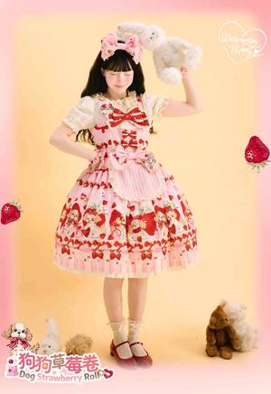 狗狗草莓卷