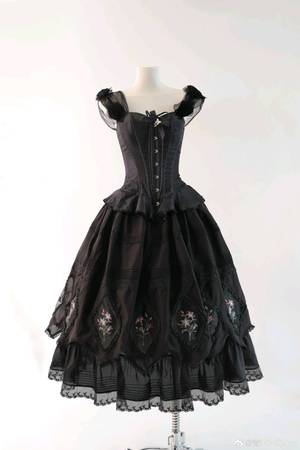 是谁种下黑百合