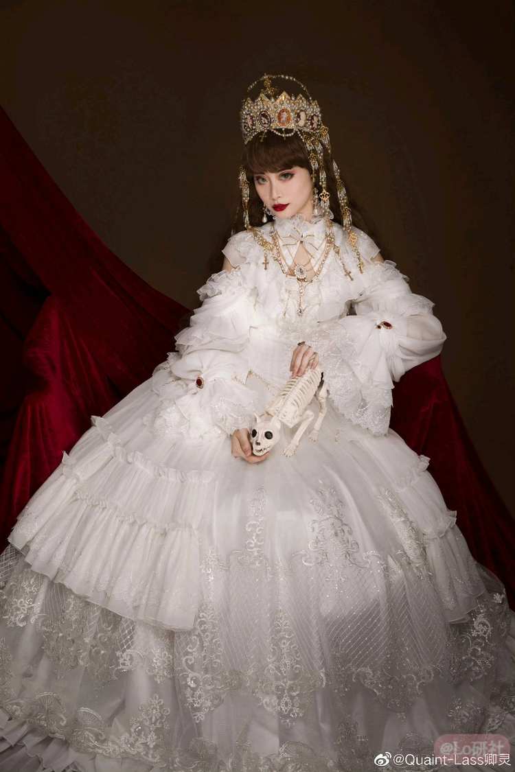 勃朗宁夫人的情诗 长款花嫁