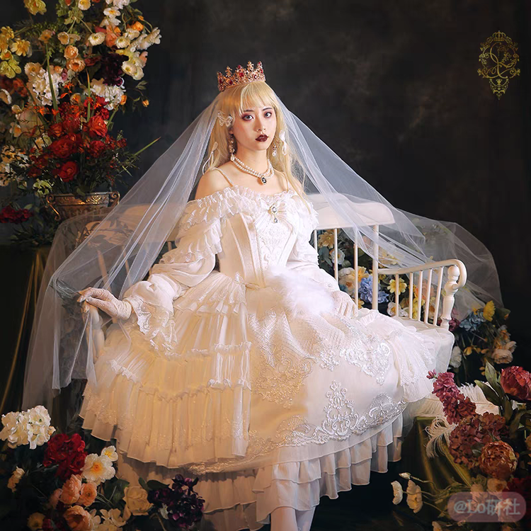 勃朗宁夫人的情诗 短款花嫁