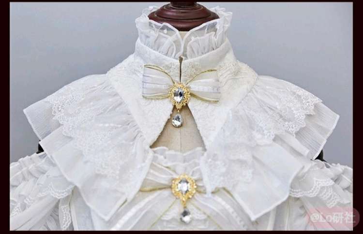 勃朗宁夫人的情诗 假领