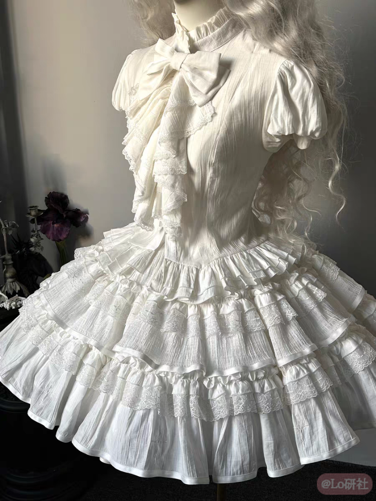 龙骨墓园刺绣版 蓬蓬裙短SK