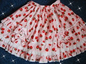 Strawberry-chan Skirt（2007）