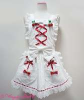 Berry Garden Apron with Crochet Strawberries（2014）