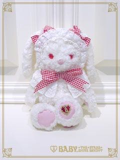 Usakumya Pochette (2016)