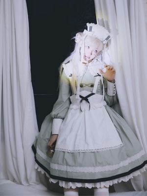 永恒病院中的少女