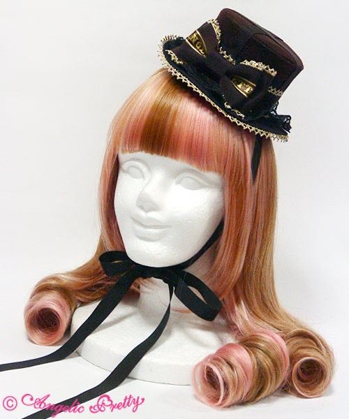 Melty Ribbon Chocolate Mini Hat（2014）