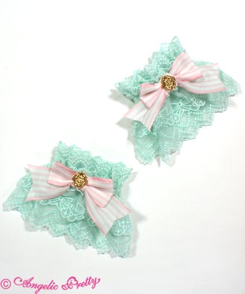 Sweet Cream Princess Wrist Cuffs