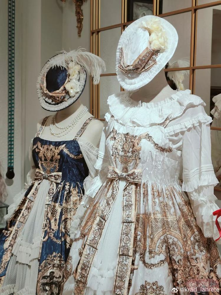 凡尔赛的回响（2025）