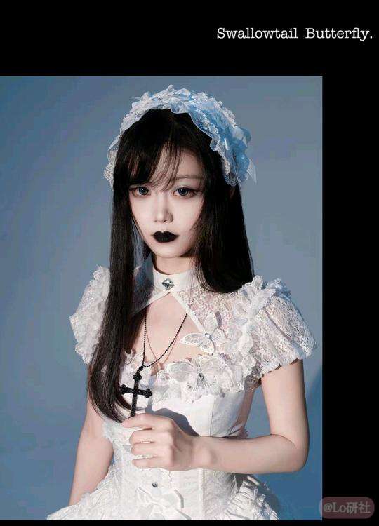 燕尾蝶短袖上衣