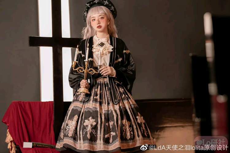 十字圣女2.0 斗篷披肩（2020）