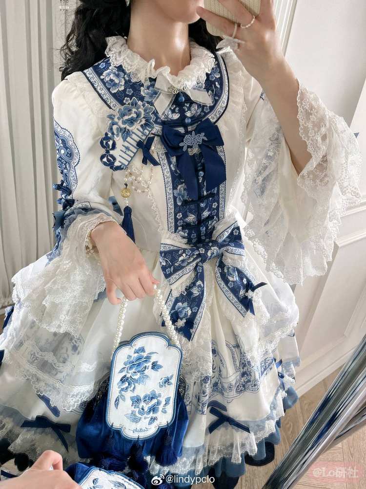 梨园梦瓷 发梳（2024）